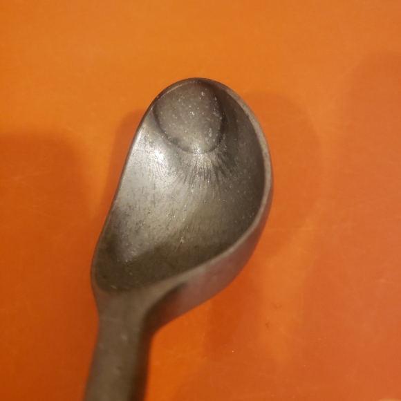 Vintage Metal Ice Cream Scoop - Picture 4 of 4